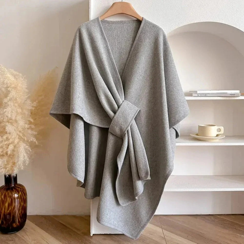 Poncho Cashmere Lana Morbida Elegante