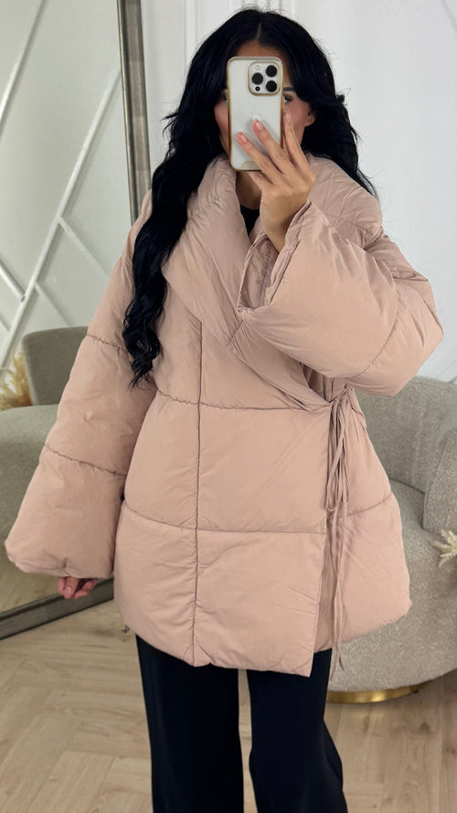 🎀 Piumino Chic in piuma ecologica 🪶