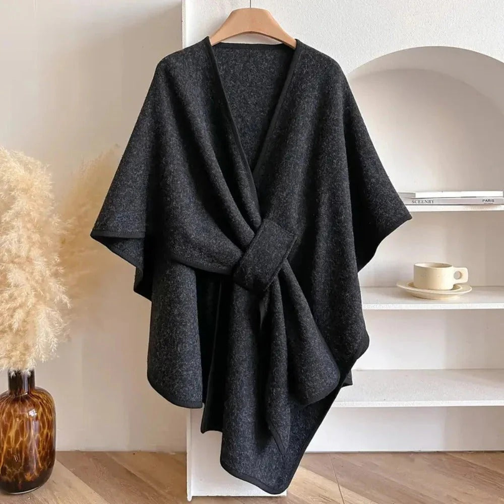 Poncho Cashmere Lana Morbida Elegante